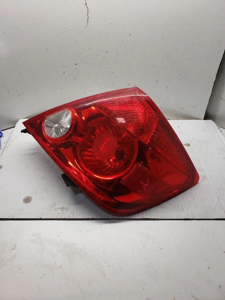 Passenger Tail Light Without LED Lamps Red Lens Fits 05-07 SCION TC 1403242 - Image 2 of 4
