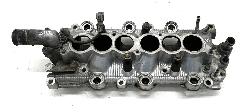 95-04 Toyota Tacoma 4Runner T100 Tundra 5VZFE V6 Engine LOWER Intake Manifold - Image 2 of 4