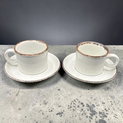 Midwinter Stonehenge Creation 2 Kaffeetassen und Untertassen