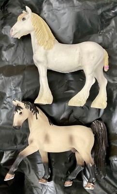 Schleich Horse Lot   Draft Shire Mare & Mustang Stallion   2007 & 2012   Authent