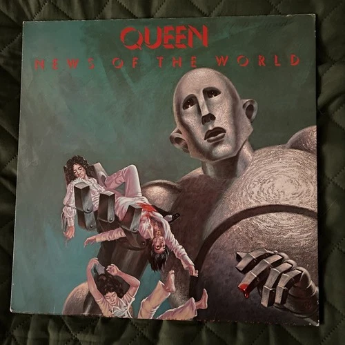 Queen News of the World 1977 vinyl LP, Gatefold Sleeve, (VG)