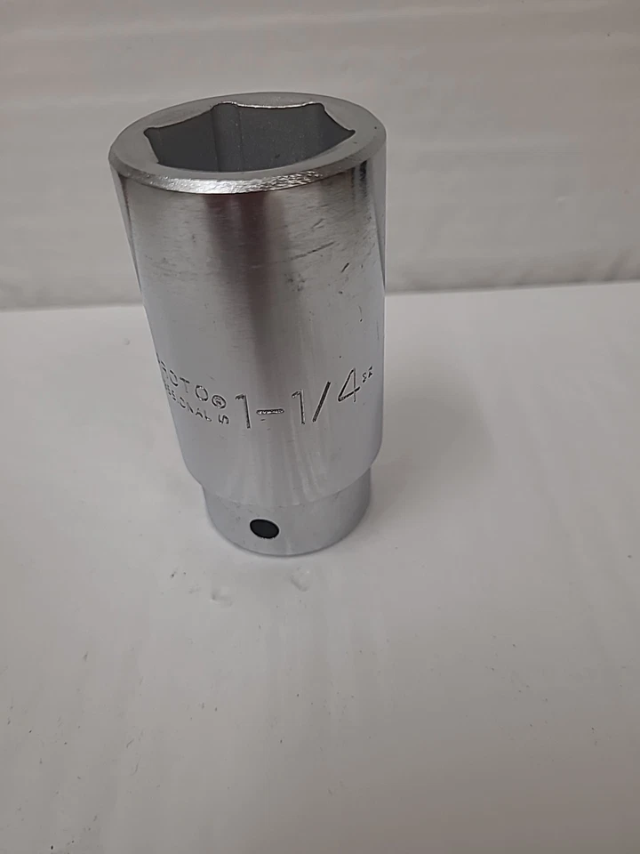 Proto Deep Socket SAE 6-Point SAE 1-1/4" x 3/4" Drive 5540HL - Image 4 of 4