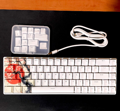 Gaming Keyboard, Mechanical Keyboard,Wired,RGB Backlit, CustomizedJapanese retro