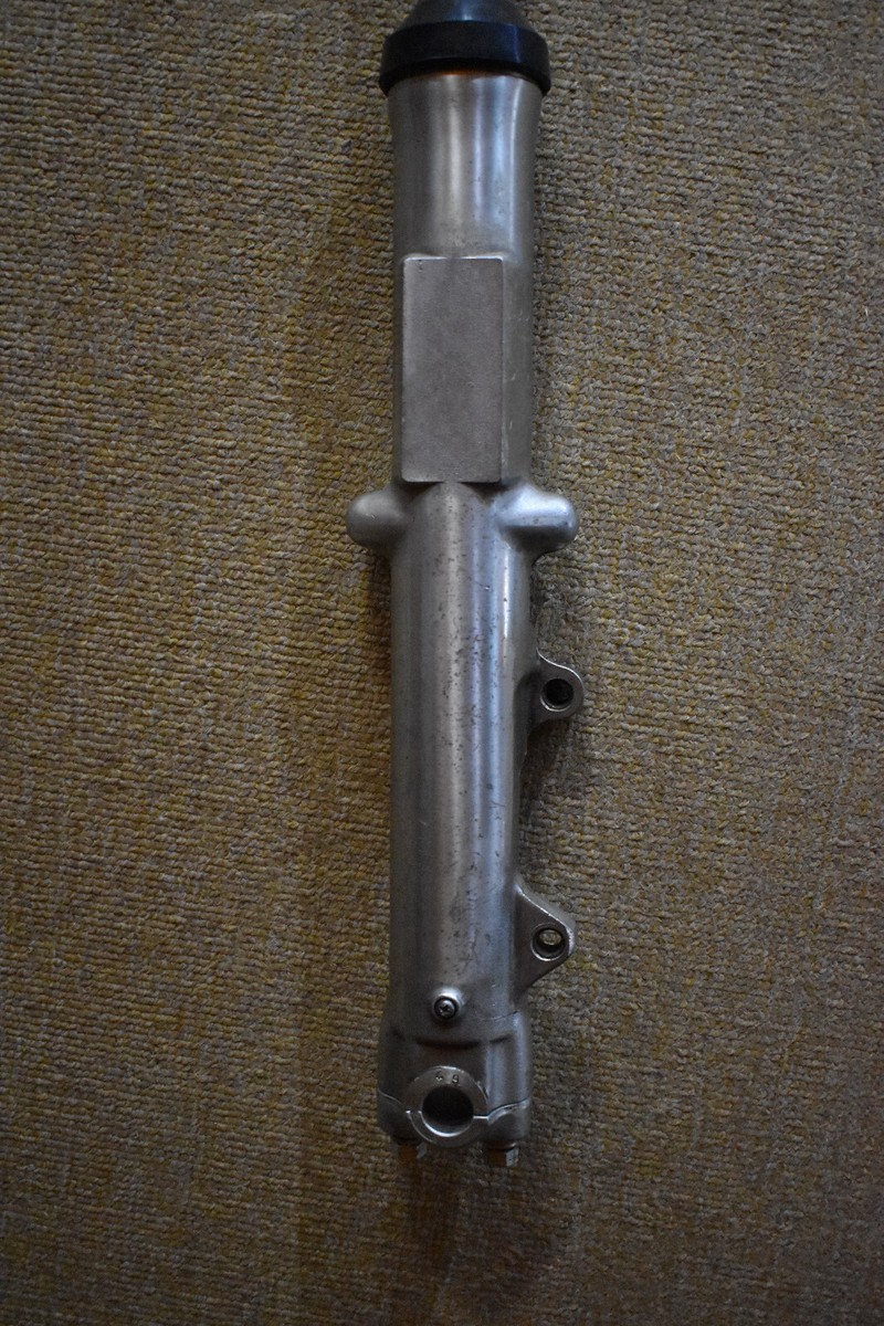 おとーふ OEM HARLEY DAVIDSON LEFT SIDE FORK TUBE & SLIDER ASSEMBLY PN 45901