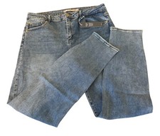 Tractr  Diane Slim Fit Mid Rise Blue Distressed Women’s Jeans - Size 12/31 -NWT