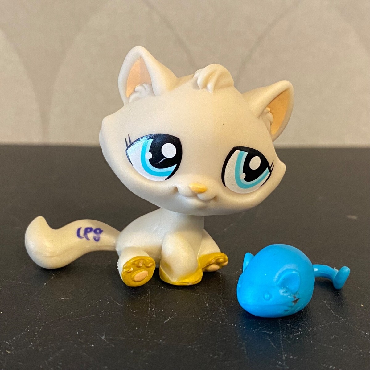 Authentic Littlest Pet Shop #1364 Pearl white tabby cat