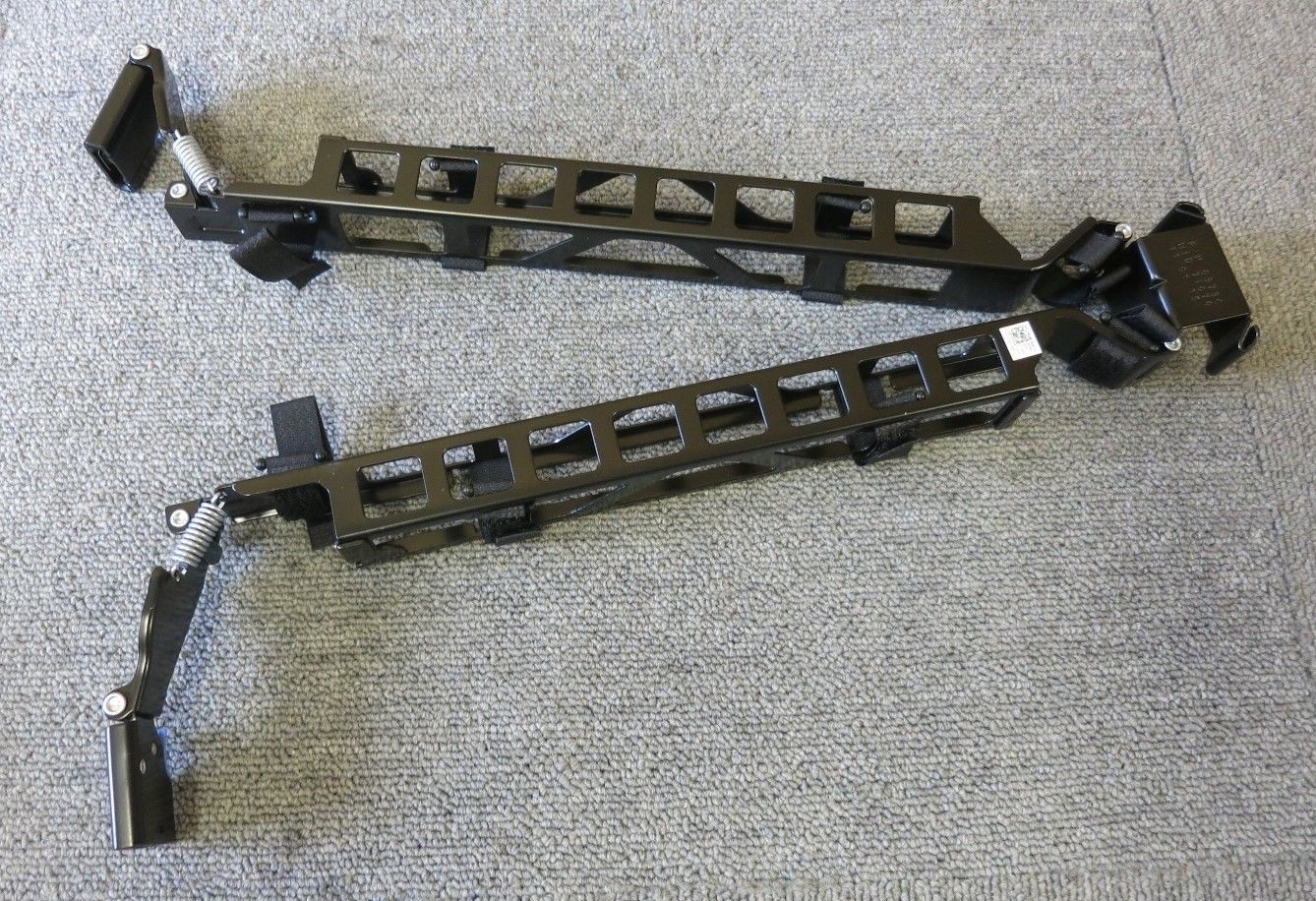 Dell VTR4R OC852H PowerEdge R620 1U Cable Management Arm & Static