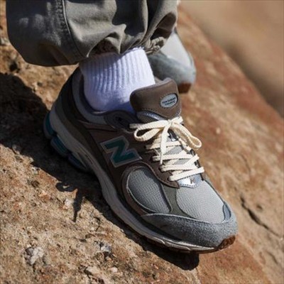 atmos New Balance 2002R Oasis M2002RAM BRAND NEW US 12