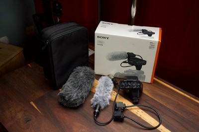 Sony XLR-K3M Audio-Adapter Set   Sehr guter Zustand, inkl. Mikrofon & Windschutz