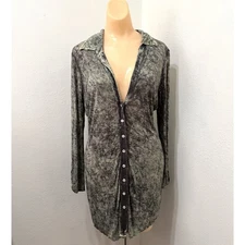 Y2K Womens Semi Sheer Button Up Size Medium Fairy Grunge Whimsigoth V Neck Dark
