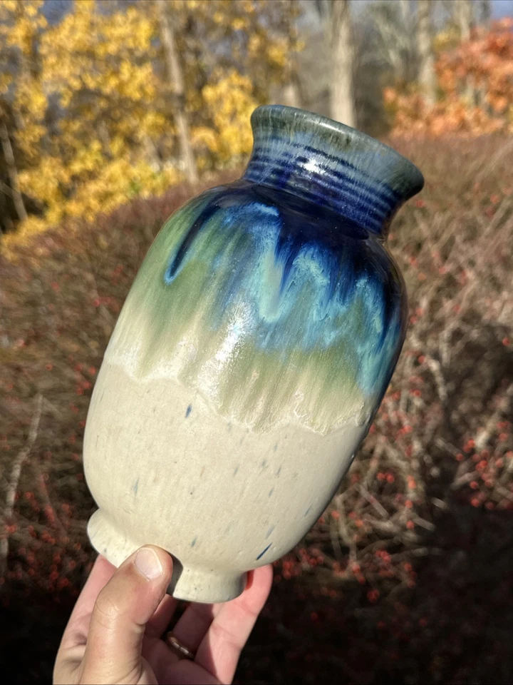 FULPER ARTS-CRAFTS POTTERY IVORY BLUE FLAMBE GREEN GLAZED VASE SHAPE #528 - Image 4 of 4