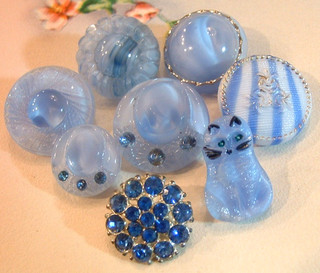 8 Lovely Vintage Blue Glass Buttons Moonglow Hats &Cat Slag Rhinestones in Metal