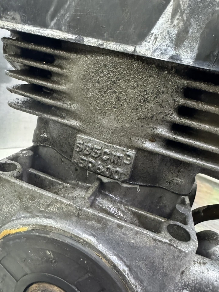 Yamaha Snowmobile SRV XLV XL-V Motor Engine Cylinder Block Crankcase 540 8R600 - Image 2 of 4