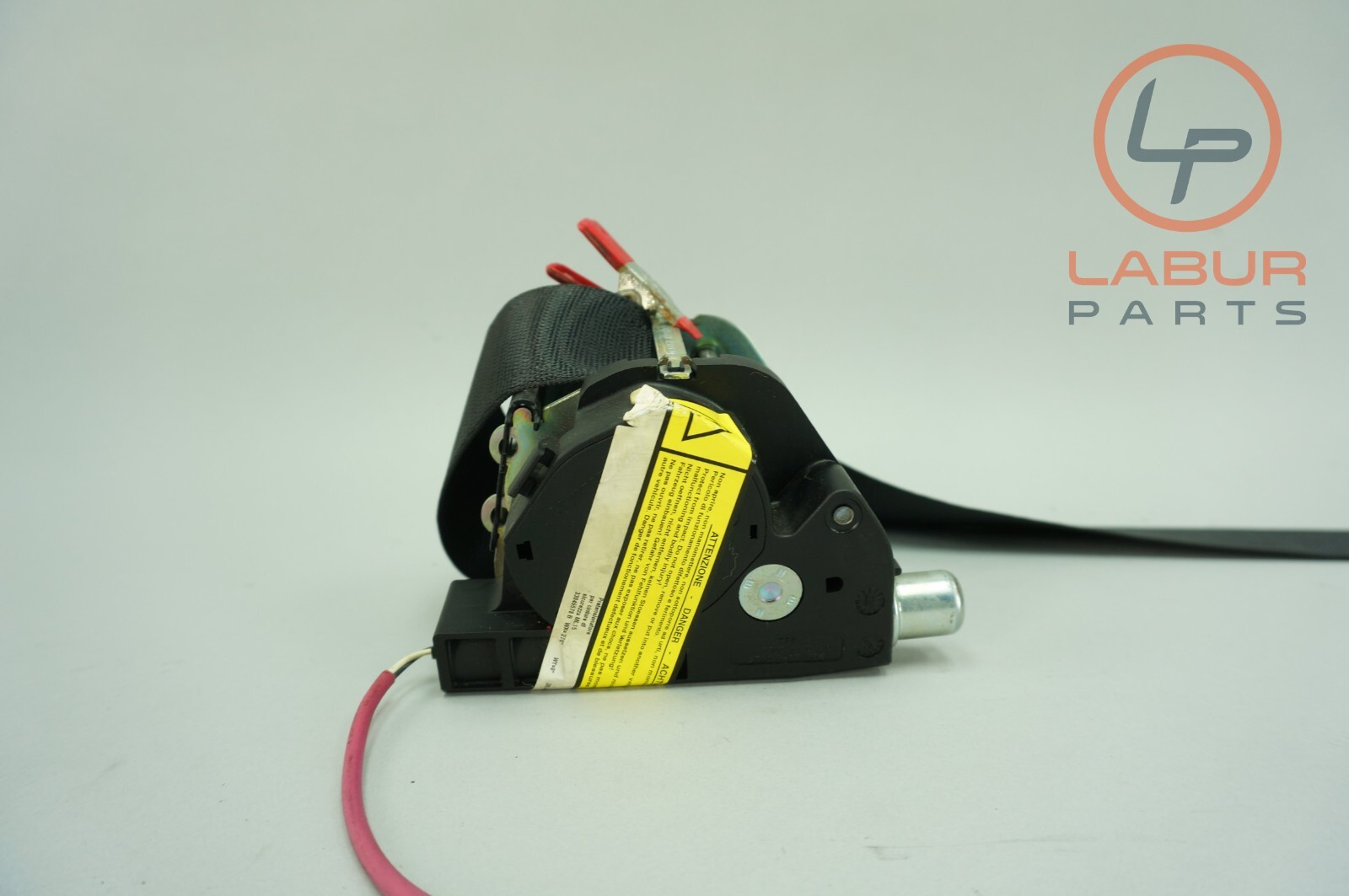 M139 09-13 Maserati Quattroporte Rear Right or Left Side Seat Belt Seatbelt A958