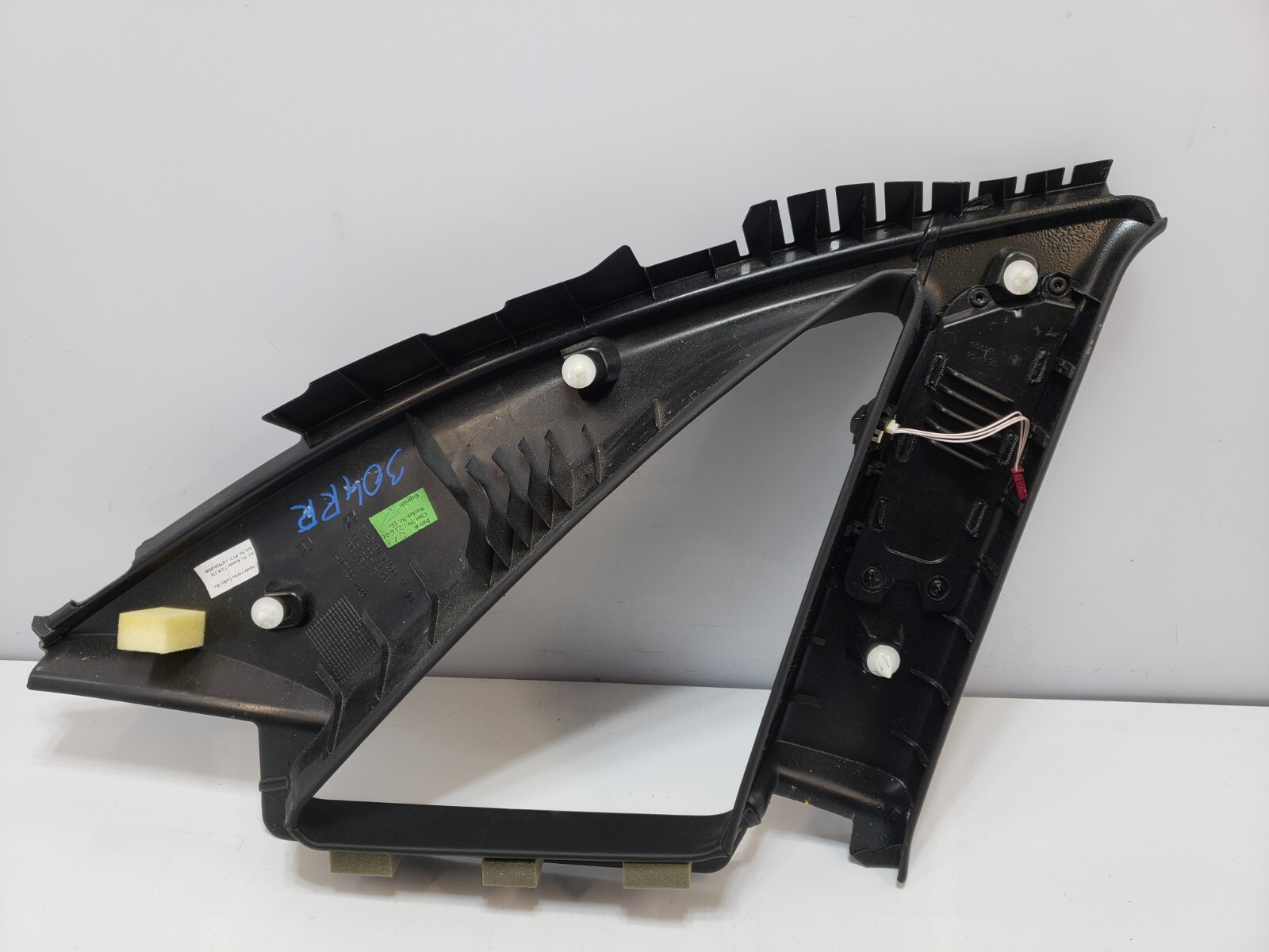 ✅ 10-14 OEM Rolls-Royce Ghost RR4 Rear Right Passenger C Pillar Trim Black