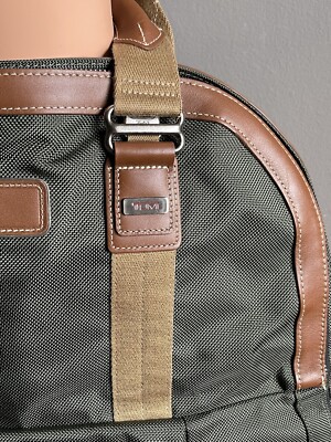 【限定セール】TUMI ボストンバッグ　カーキ　ブラウン 中古・古着通販】TUMI (トゥミ) ボストンバッグ カーキ サイズ:表記