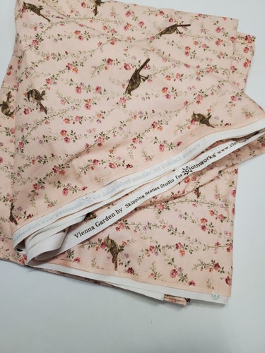 Clothworks Fabric Vienna Garden By Skipping Stones Studio Sew Quilt FAT QUARTER - Picture 2 of 2