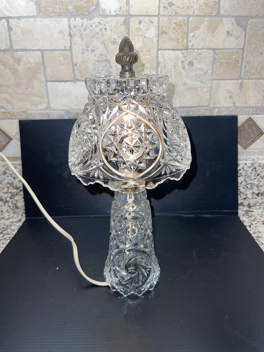 CRYSTAL 12 PINWHEEL BOUDOIR LAMP ELECTRIC 24 LEAD Vtg WORKS Star Of David EXC