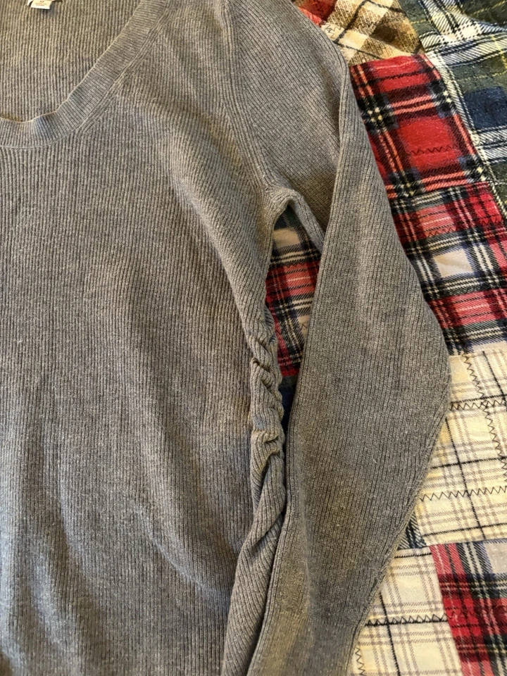 Suéter tejido gris Isabel Maternity Ingrid & Isabel para mujer talla mediana Foto 4 de 4