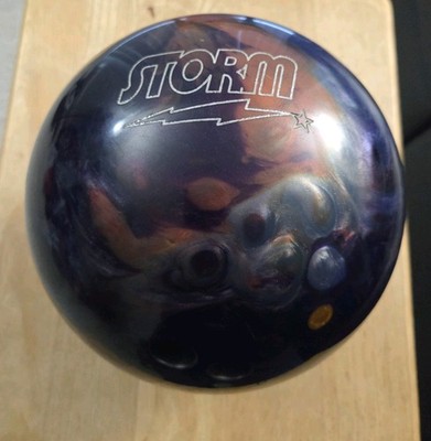 Storm Equinox 15# used bowling ball | eBay