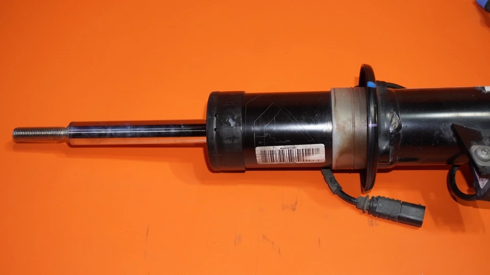 BMW X5 X6 SPRING STRUT LEFT FRONT SHOCK 2015 2016 2017 2018 37116875083 OEM - Image 4 of 4