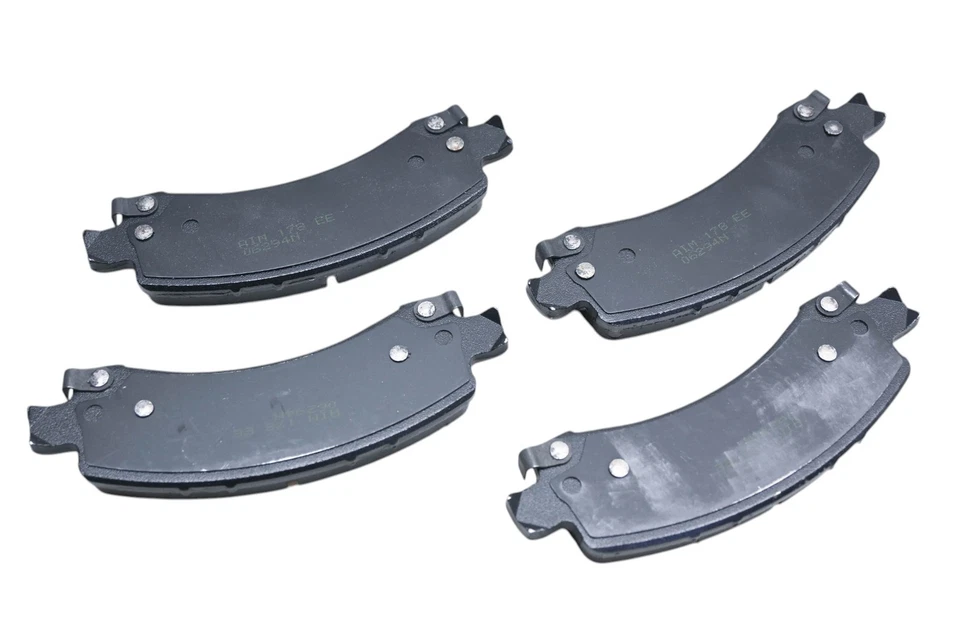 Aimco SPM974AS Semi Metallic Disc Brake Pad Kit NOS - Image 2 of 3