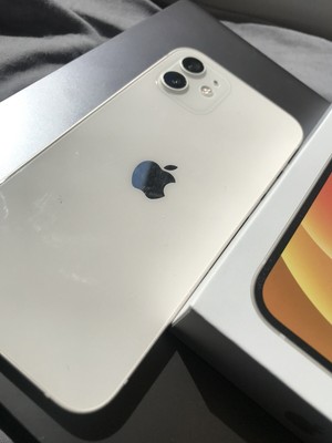 Apple iPhone 12 - 128GB - White (Unlocked) online kaufen | eBay.de