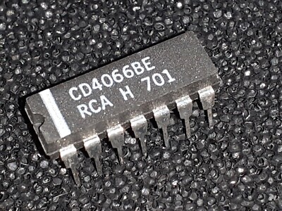 5pcs CD4066BE Quad bilateral switch, RCA, NOS 1980er 