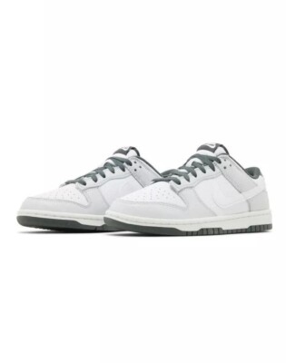 Size 9 - Dunk Low SE 'Photon Dust Vintage Green' |  HF2874-001
