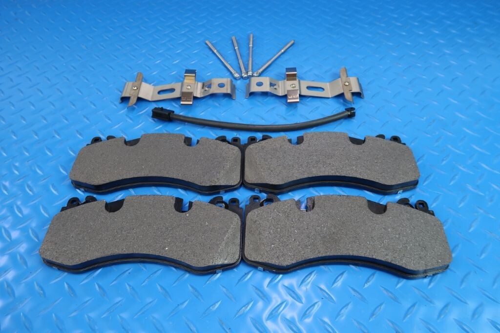 Maserati Levante S Trofeo front rear brake pads TopEuro #12023