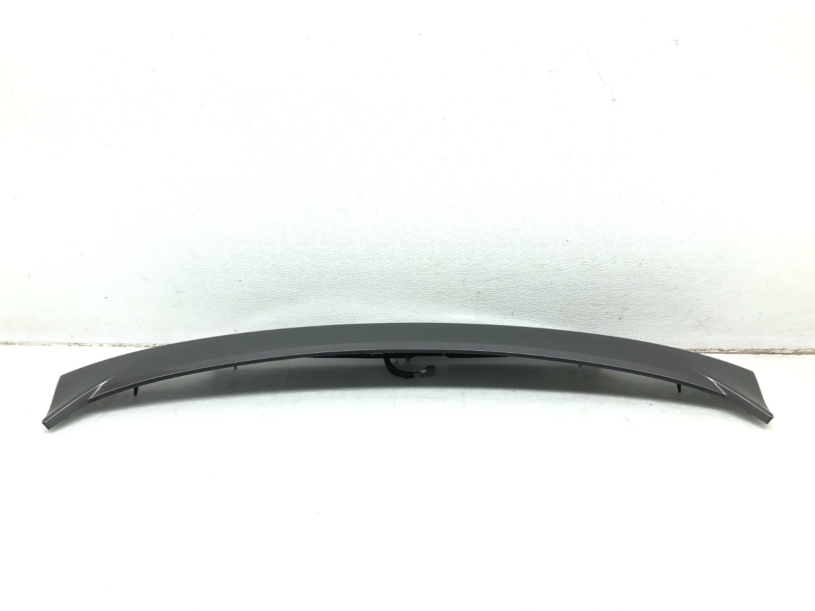 2017-2020 MASERATI LEVANTE S LIFTGATE BACK DOOR SPOILER TRIM OEM.