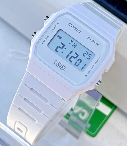 CASIO F-91WB-7ADF UNISEX WHITE DIGITAL MONOCHROMATIC MINIMALIST RETRO DIAL WATCH