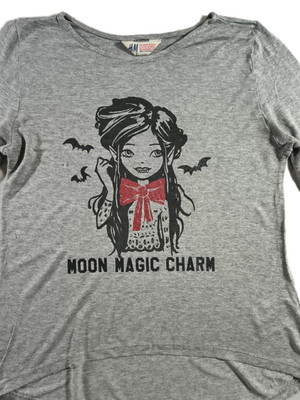H&M Girls Moon Magic Charm Vampire Graphic Long Sleeve Shirt TOF 36/06/26/A