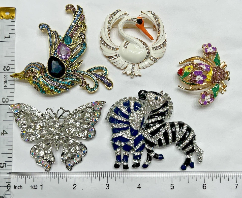 Crystal Rhinestone Bee  Butterfly Brooch Bird Zebra Flower Pin Defect LOT Animal - Image 2 of 4
