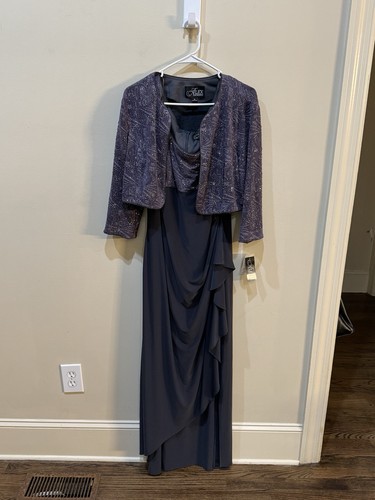 Abito Alex Evenings in maglia jacquard glitter e jersey opaco con giacca bolero 18 - Foto 5 di 12