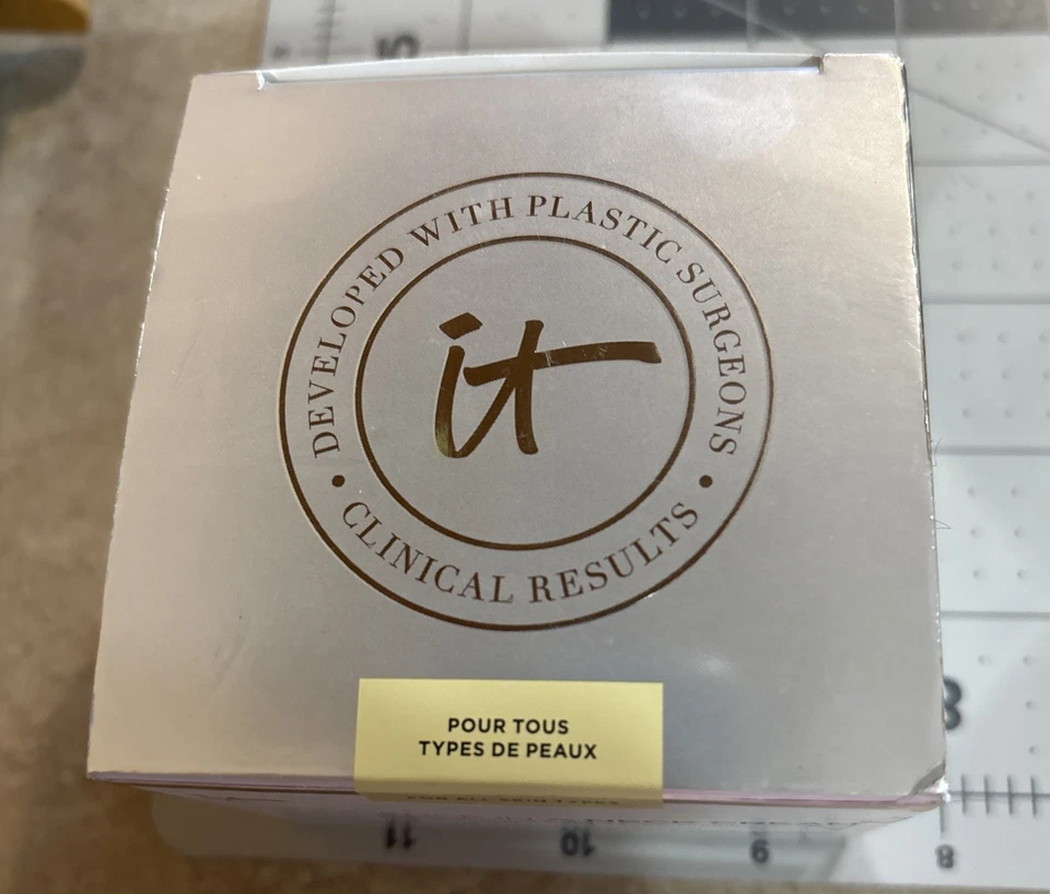 IT COSMETICS CONFIDENCE IN A NECK CREAM -FULL SIZE-NIB 2.6oz - Image 2 of 4