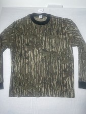 Vintage Realtree Camo Long Sleeve Pocket T-Shirt USA Made 50/50 Large