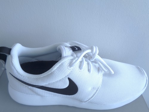 Nike Roshe One women's trainers shoes 844994 101 uk 4.5 eu 38 us 7 NEW+BOX - Picture 2 of 6