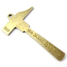 Anhänger aus 800er Silber 100 Jahre Hammer Spirituosen-Brennerei Heilbronn 1961