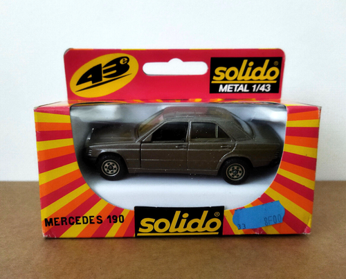 SOLIDO 1/43 (1337) - MERCEDES 190 GRISE - NEUF FONDS DE STOCK