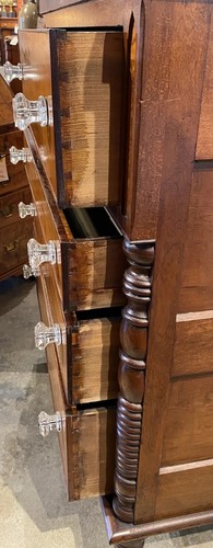 American Tiger Maple & Cherry Four Drawer Chest circa 1850 - Picture 7 of 13