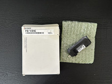 Keyence FS-V31C Digital Fiber Optic Sensor Amplifier