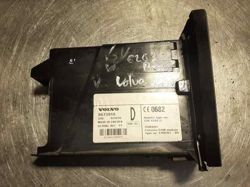 8673918 sistema audio radio cd para VOLVO S60 BERLINA 2.4 DIESEL 2000 356612 - Imagen 2 de 4