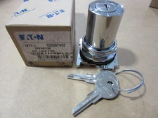 Eaton 10250T432 Operator Cylinder Lock with 2 Keys New in Factory Box Free Ship