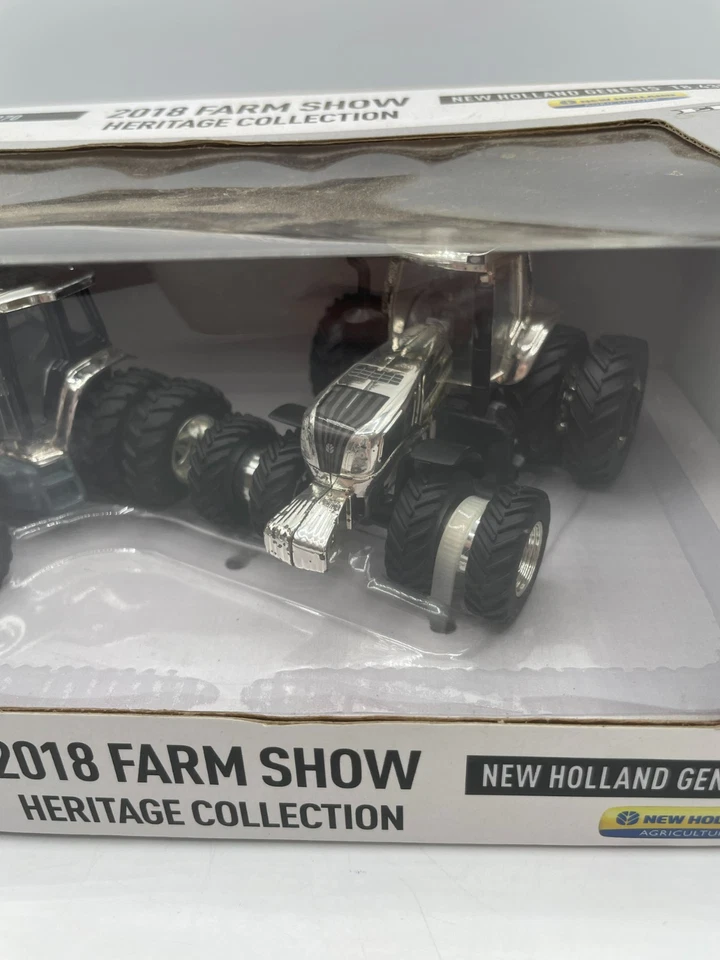 1/64 Ertl 2018 Chrome Farm Show Heritage Collection Ford New Holland 8970 T8.435 - Image 3 of 4