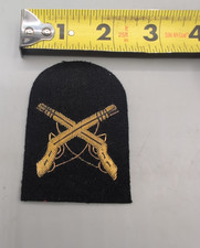 Patch spécialité britannique lingots dorés fusils croisés sur noir