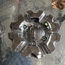 BOSS MOTORSPORTS CHROME CENTER CAP *3215