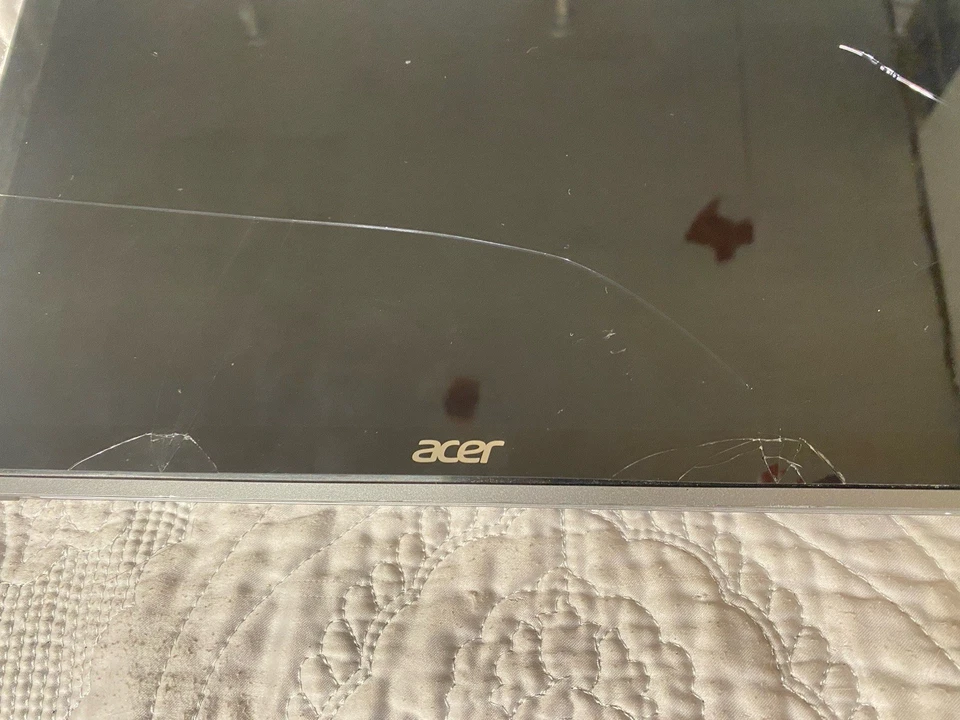 Acer Switch 3 N17H1 Tablet Computer - als Ersatzteilspender - Bild 4 von 4