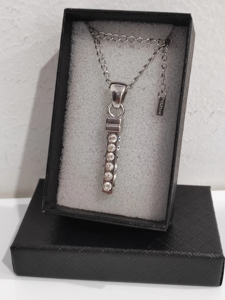 Collana donna uomo con Ciondolo pendente e strass catena in acciaio - Immagine 4 di 4