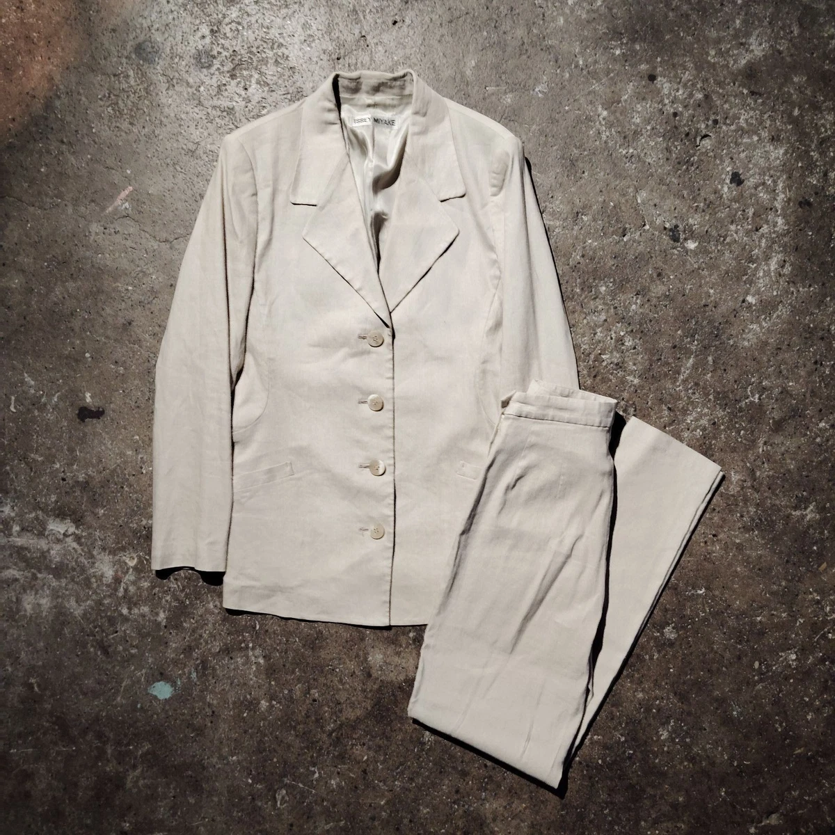 ISSEY MIYAKE Suits & Suit Separates for Women with 2 Pieces for